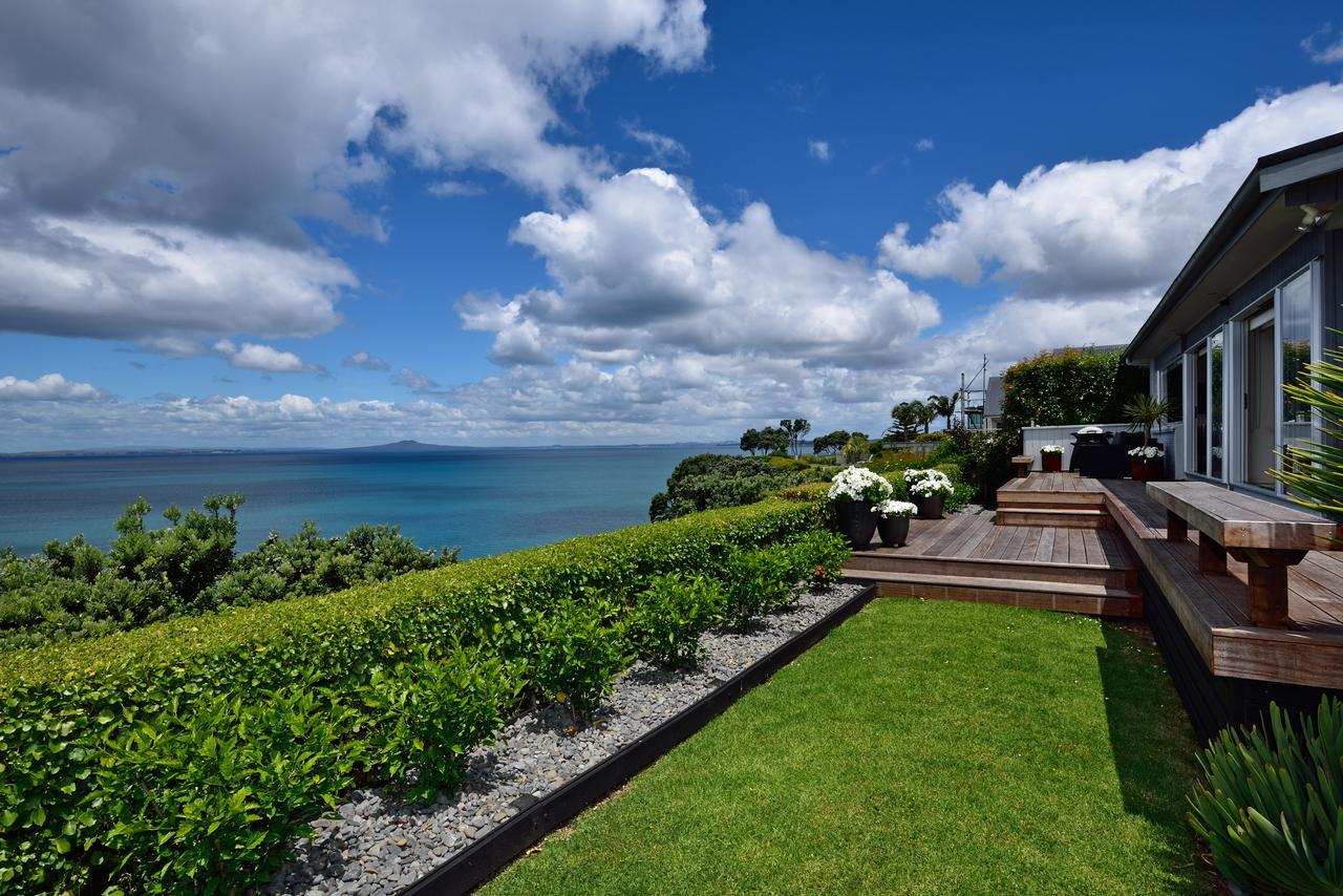 Luxury House With Clifftop Seaview Whangaparaoa Exteriér fotografie
